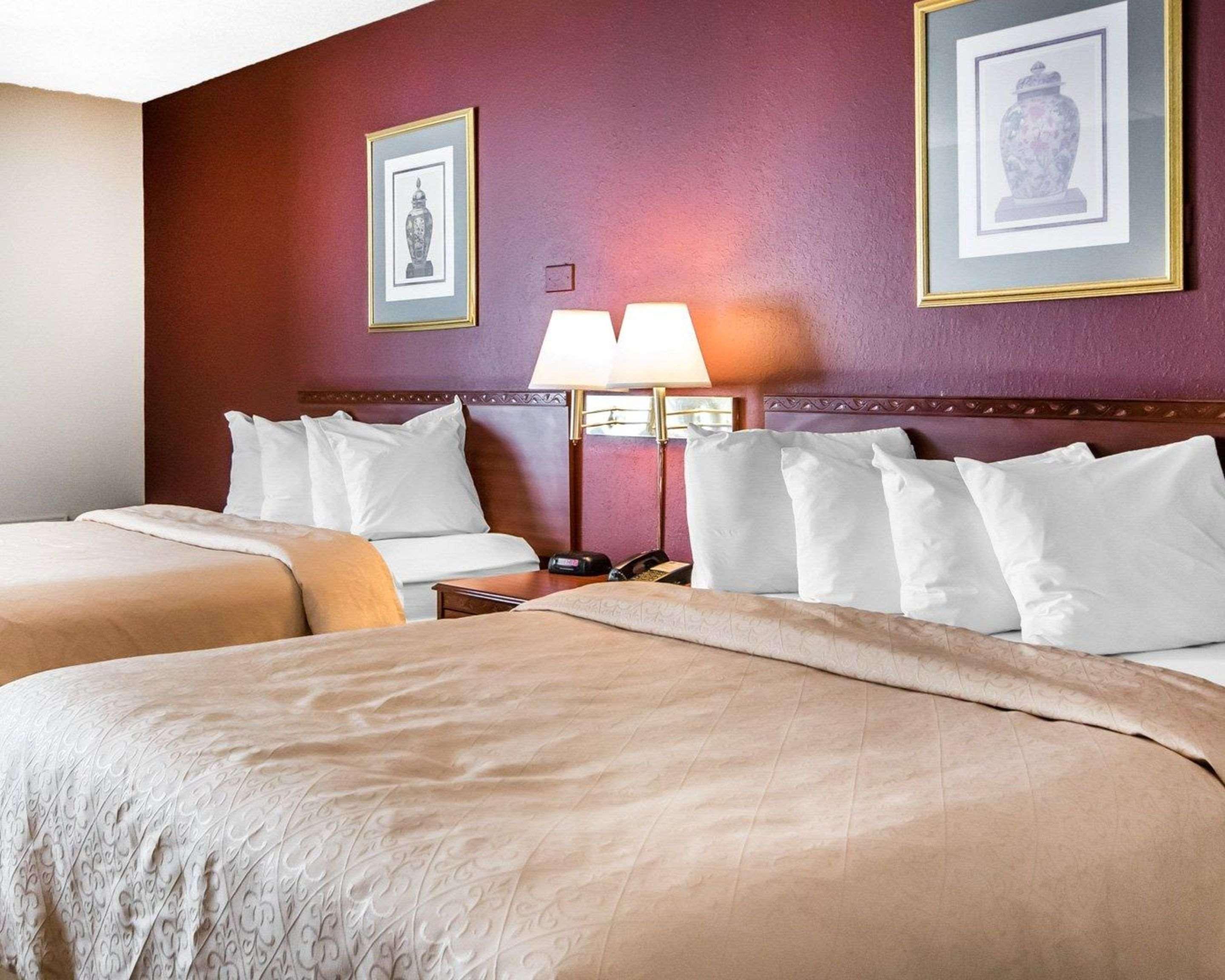Quality Inn & Suites Elizabethtown Kültér fotó
