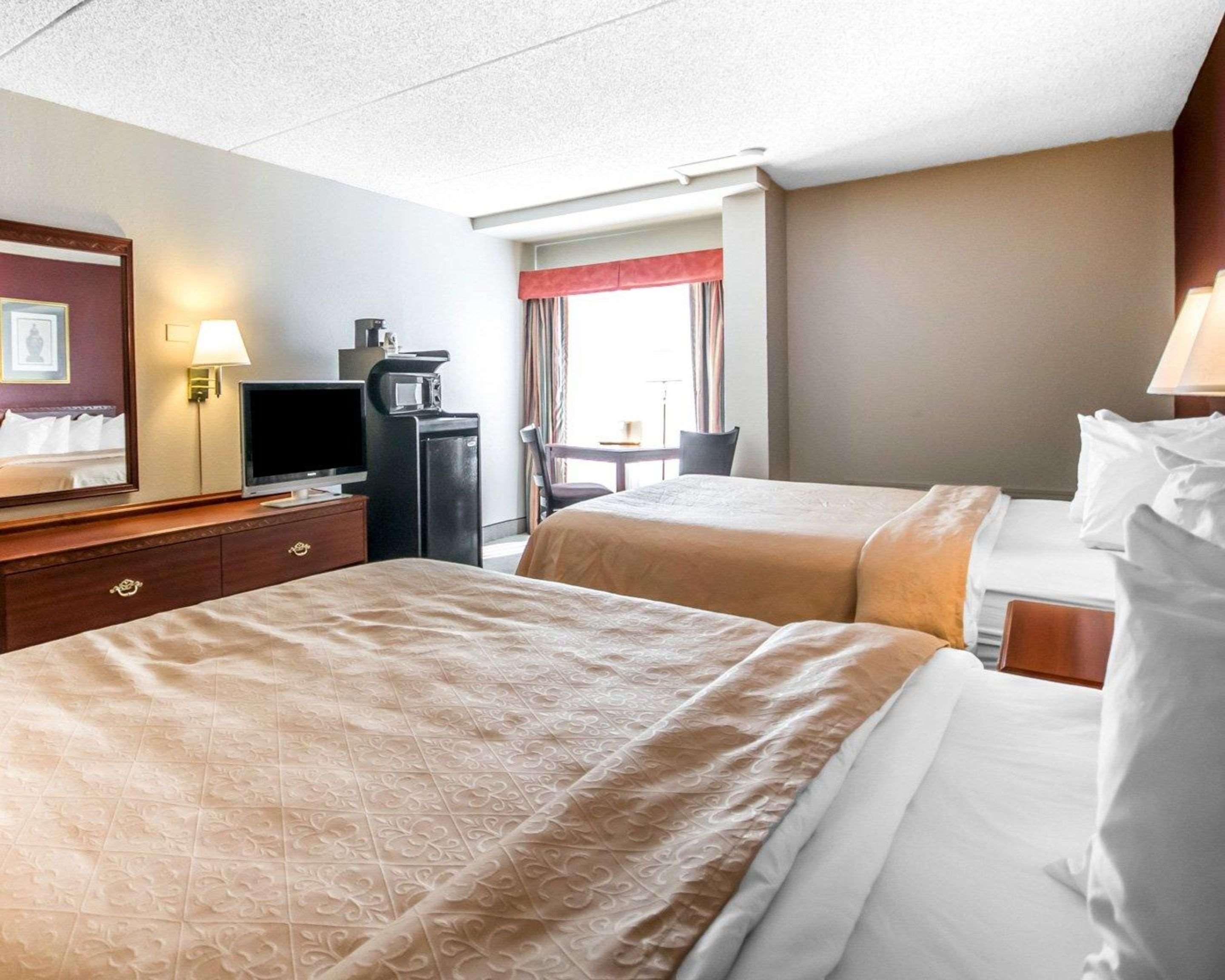 Quality Inn & Suites Elizabethtown Kültér fotó