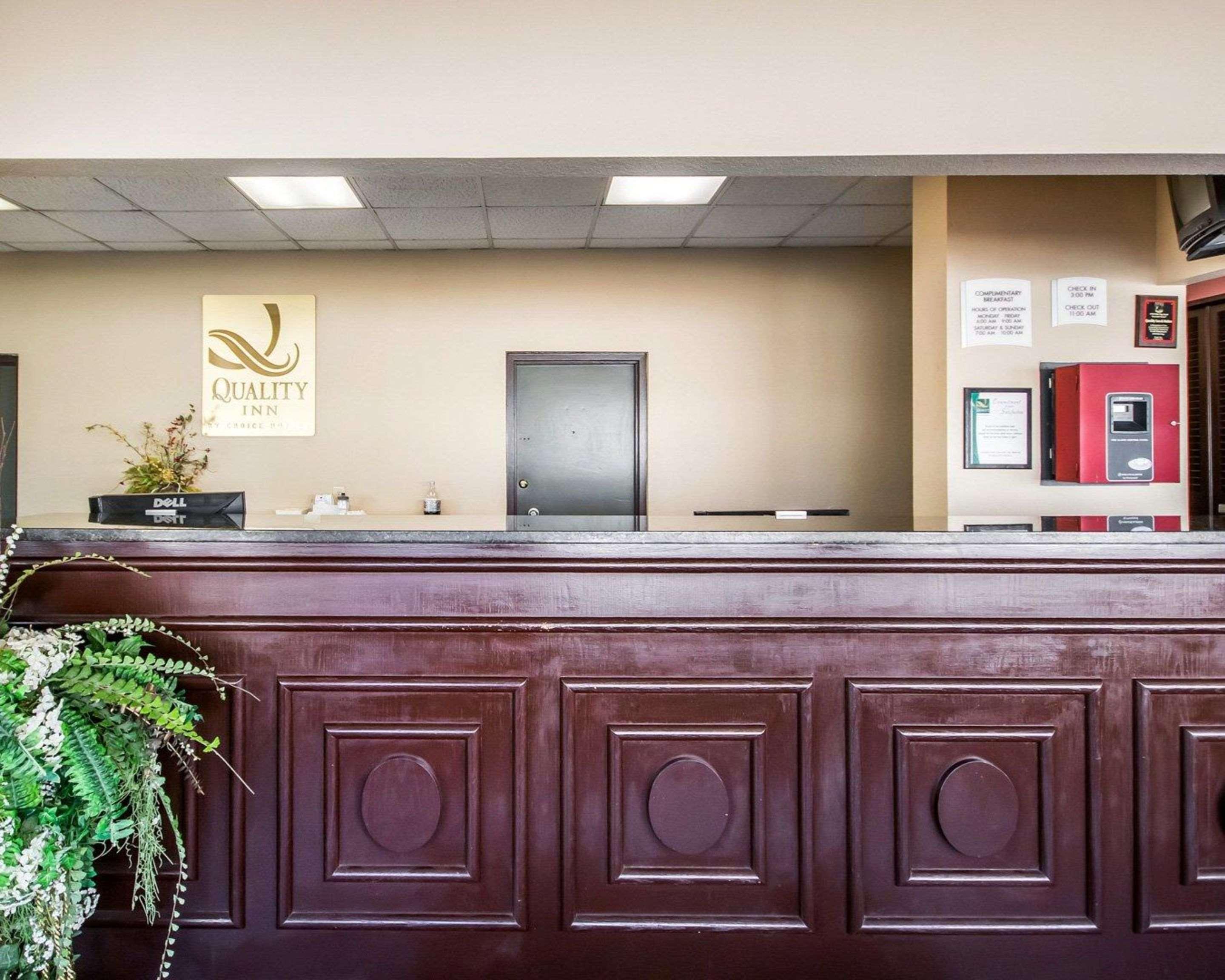 Quality Inn & Suites Elizabethtown Kültér fotó